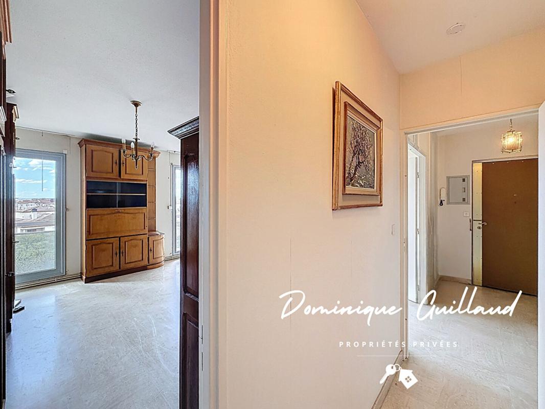 NIMES Nîmes-Notre Dame-Appartement 5 pièces 120 m2 avec loggia balcon terrasse 21 m² / Garage / 2 parkings /Cave 7