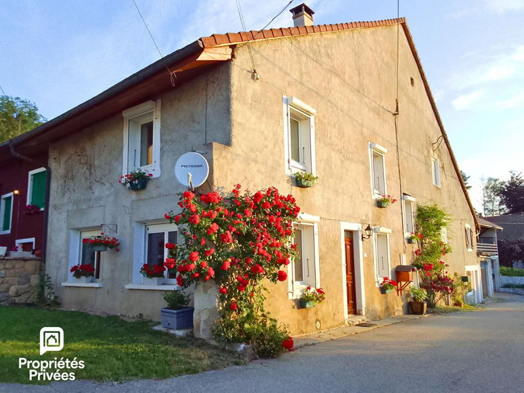 BELLEGARDE-SUR-VALSERINE Maison 245m2 - Valserhône 01200 - 635'000 1