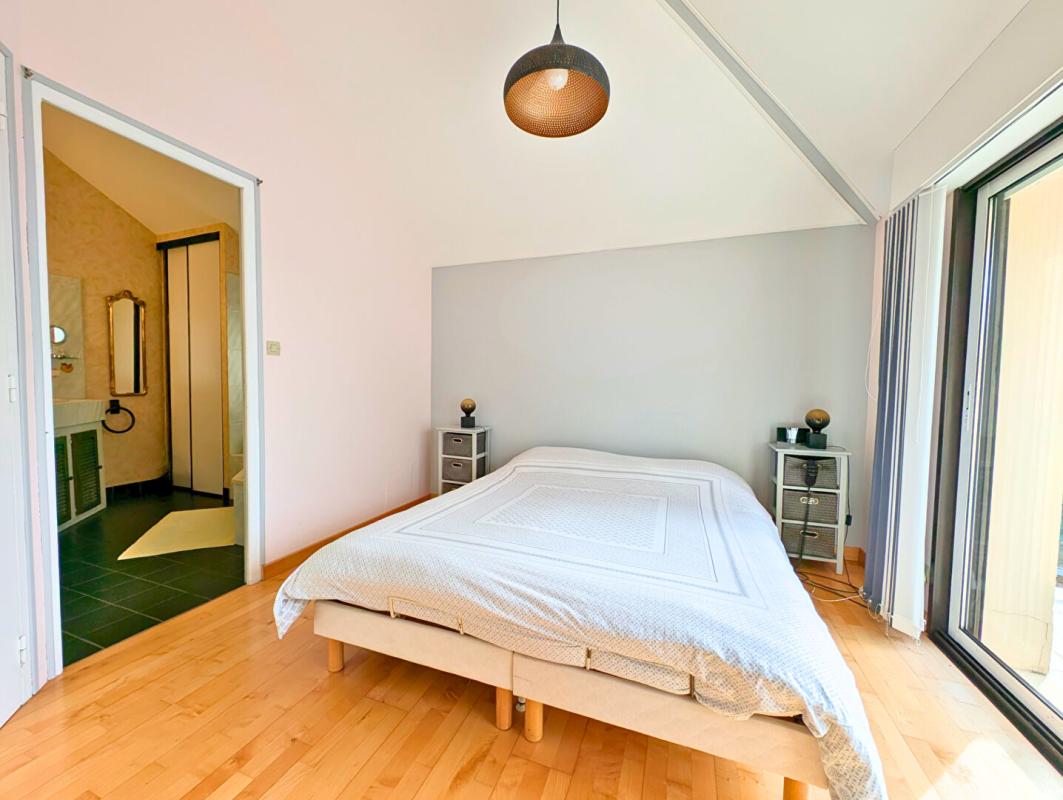 SAINTE-LUCE-SUR-LOIRE Maison Sainte Luce Sur Loire 4 pièce(s) 110 m2 11