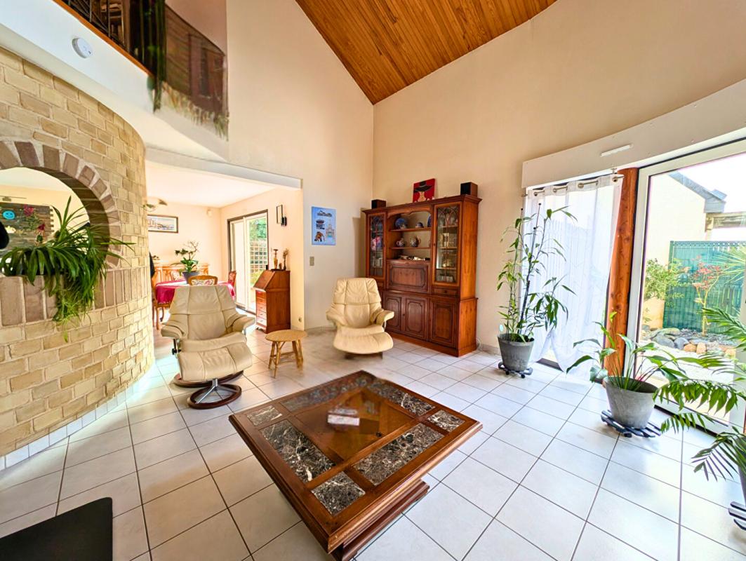 SAINTE-LUCE-SUR-LOIRE Maison Sainte Luce Sur Loire 4 pièce(s) 110 m2 3