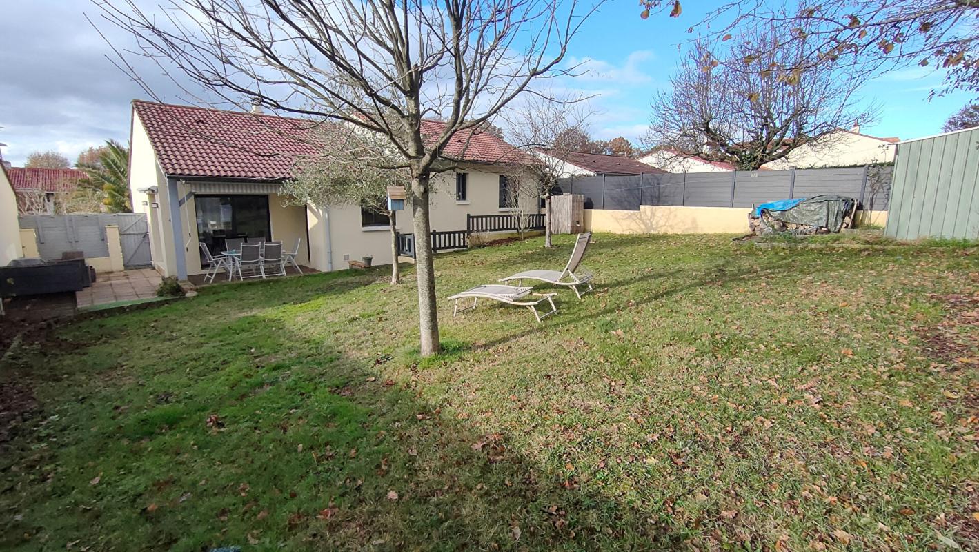MORTAGNE-SUR-SEVRE Maison Mortagne sur Sèvre 5 pièces 97 m2 avec terrain de plain-pied 10