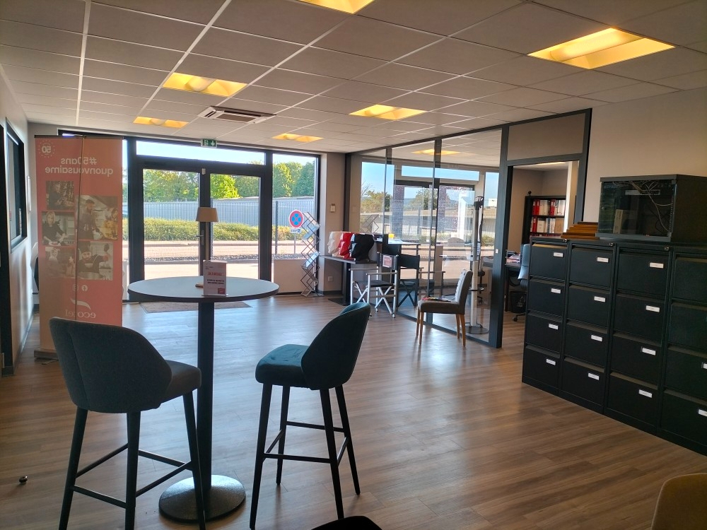 NANCY NANCY, JARVILLE - LOCAL D'ACTIVITE 635 m², PORTE HAUTE HAUTEUR 6