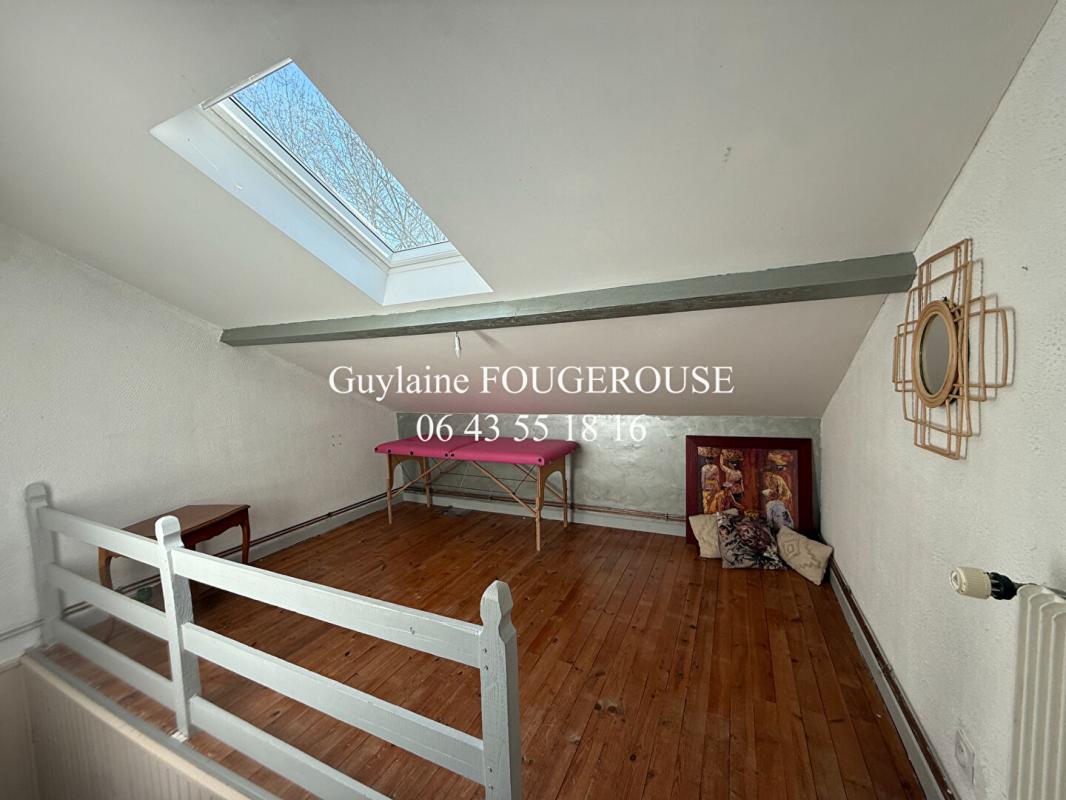 GUMIERES Maison grand terrain vue dégagée piscine chauffée Gumieres 5 pièce(s) 168 m2 12