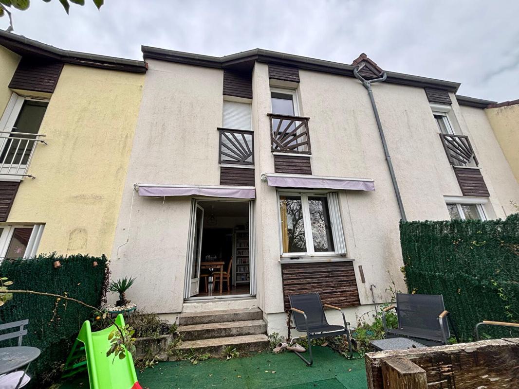 NEVERS Maison proche centre ville - 3 chambres - jardin 10