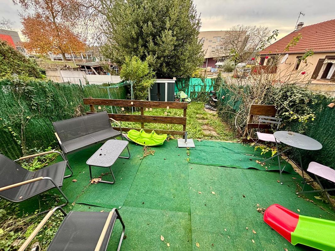 NEVERS Maison proche centre ville - 3 chambres - jardin 9