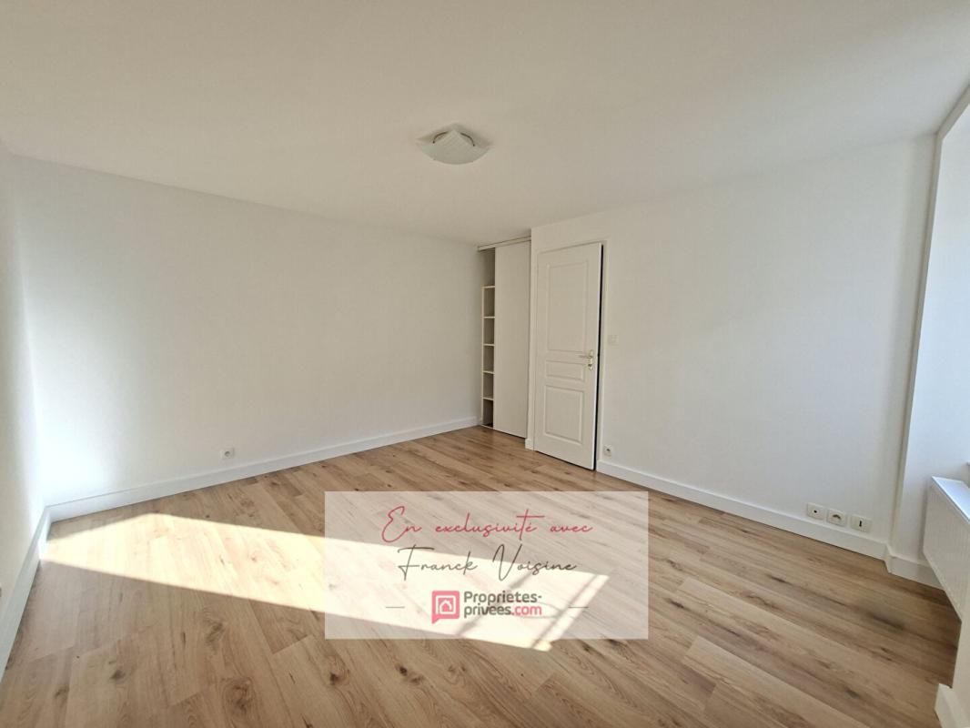 LES HERBIERS A VENDRE en Exclusivité aux Herbiers, Maison de centre-ville de 51 m2 env avec 2 chambres 3