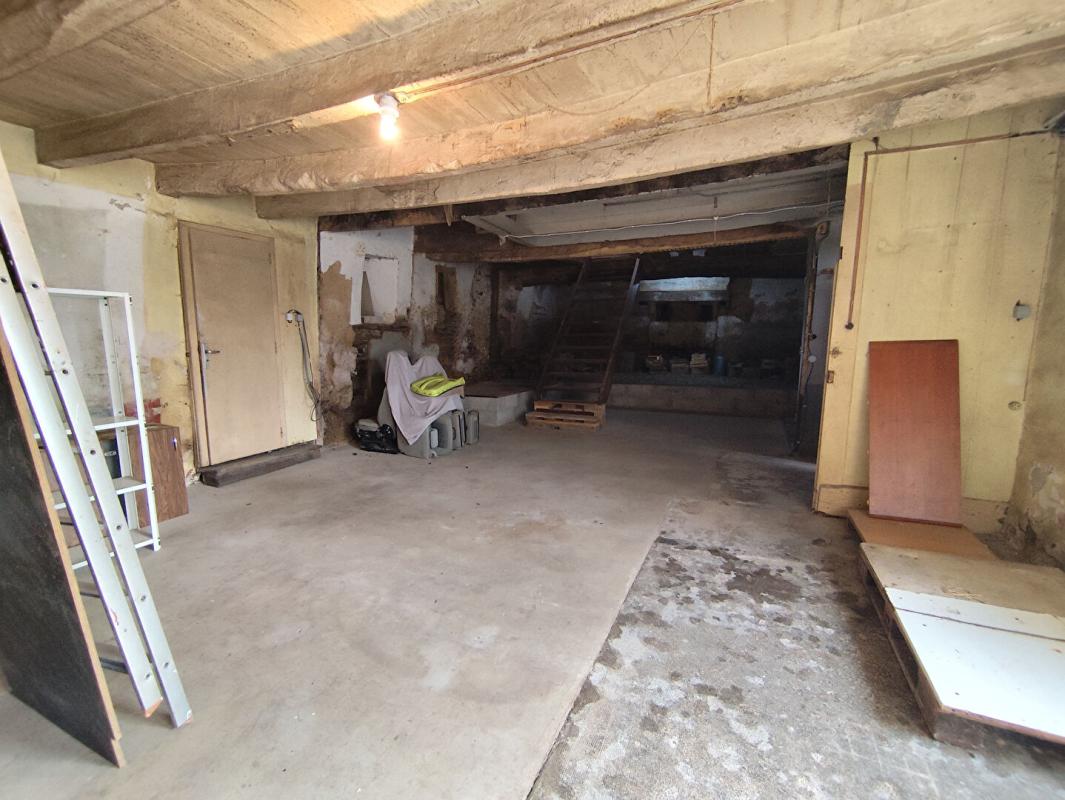 SAINT-BRIEUC-DE-MAURON Maison 3 Chambres 107 m2 et dépendances 13