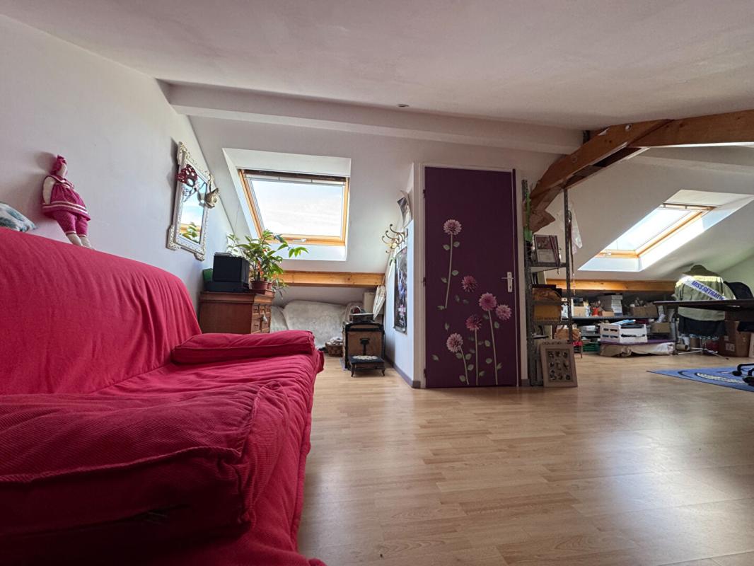 CHASSIEU Maison Chassieu 5 pièces 120 m2 + Garage 5