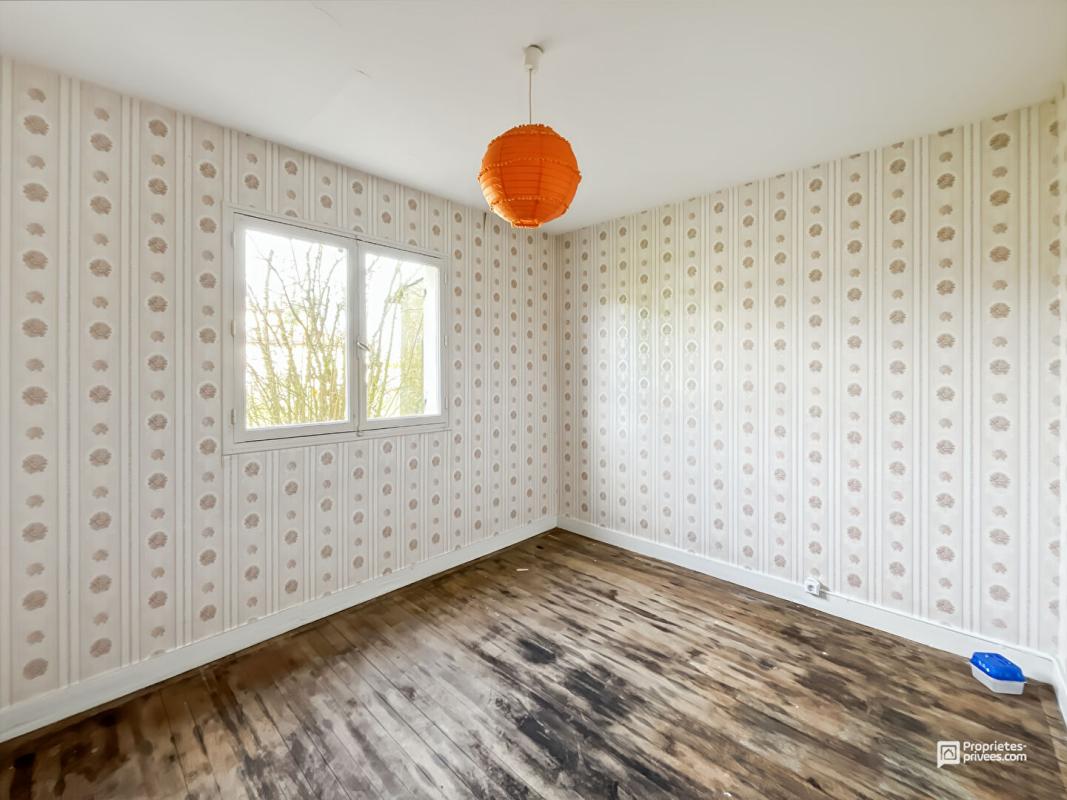 VIRSAC MAISON INDÉPENDANTE 103 m² - TERRAIN 2215 m² DIVISIBLE - DOUBLE GARAGE 80 m² - FORT POTENTIEL VIRSAC 10