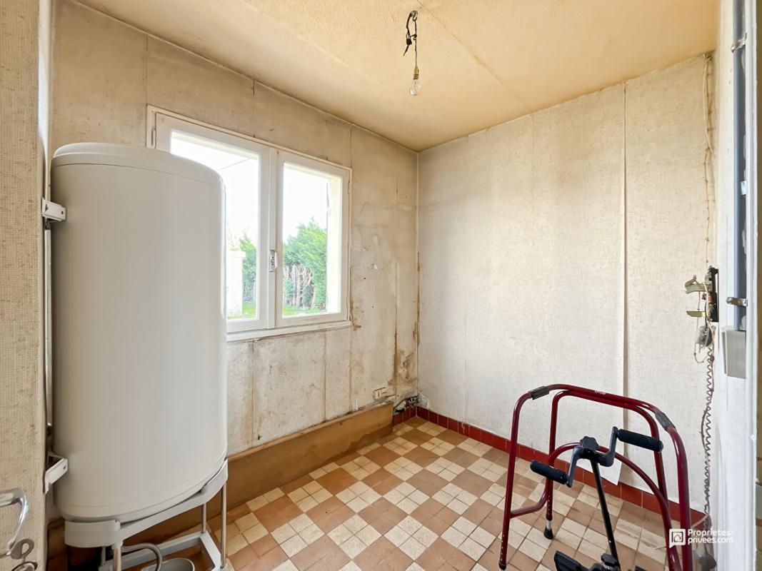 VIRSAC MAISON INDÉPENDANTE 103 m² - TERRAIN 2215 m² DIVISIBLE - DOUBLE GARAGE 80 m² - FORT POTENTIEL VIRSAC 12