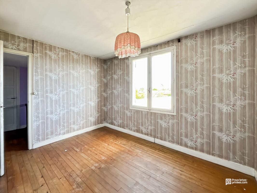 VIRSAC MAISON INDÉPENDANTE 103 m² - TERRAIN 2215 m² DIVISIBLE - DOUBLE GARAGE 80 m² - FORT POTENTIEL VIRSAC 13