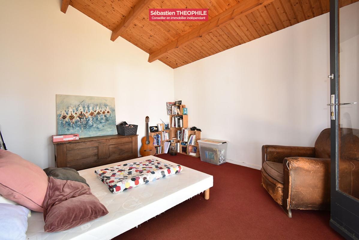 SAINT-GILLES-CROIX-DE-VIE Maison T3 + dépendance proche Saint Gilles Croix De Vie 10