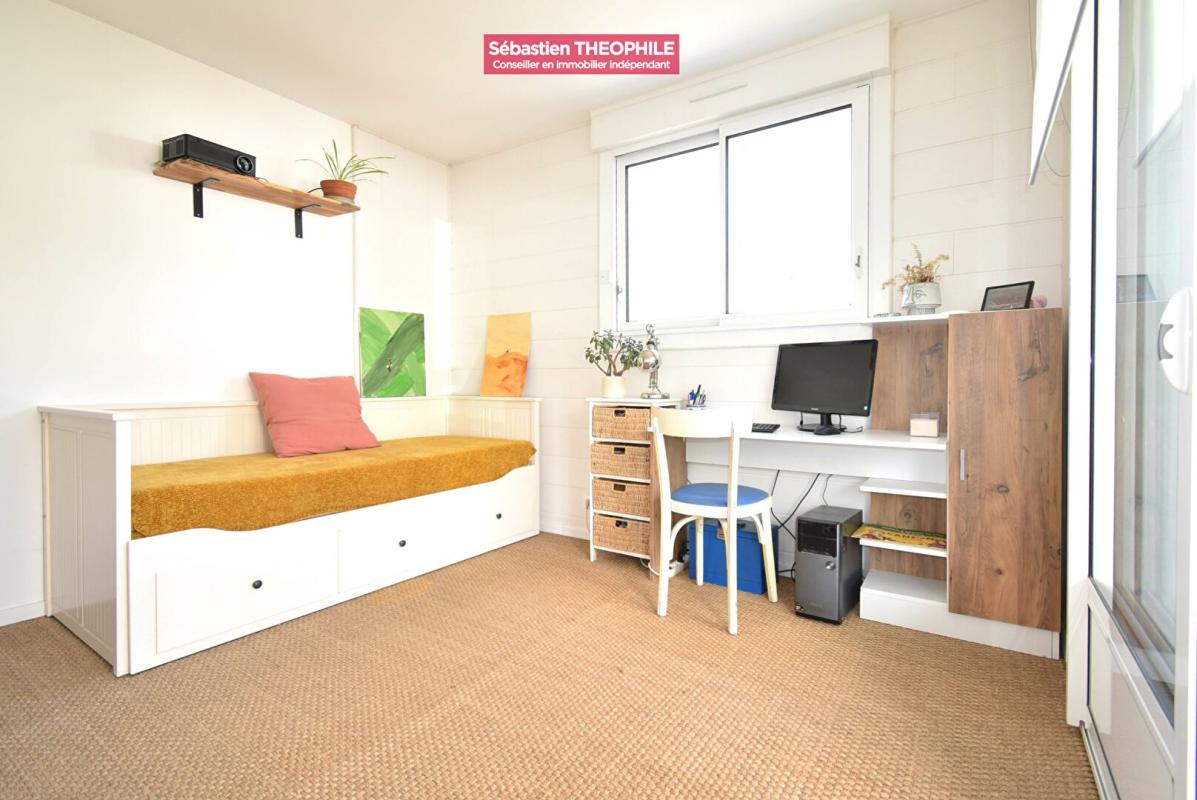 SAINT-GILLES-CROIX-DE-VIE Maison T3 + dépendance proche Saint Gilles Croix De Vie 9