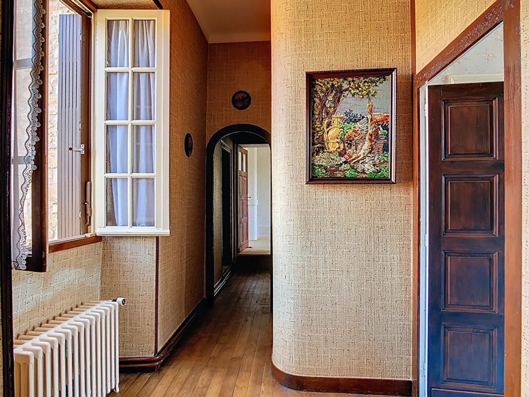 LA ROQUE-GAGEAC Demeure de charme au coeur de la Vallée des 5 Châteaux 13