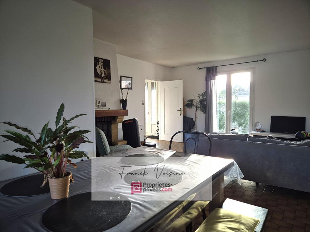 LES HERBIERS A VENDRE aux Herbiers, maison de 87 m2 env avec 3 chambres sur une parcelle de 568 m2 6