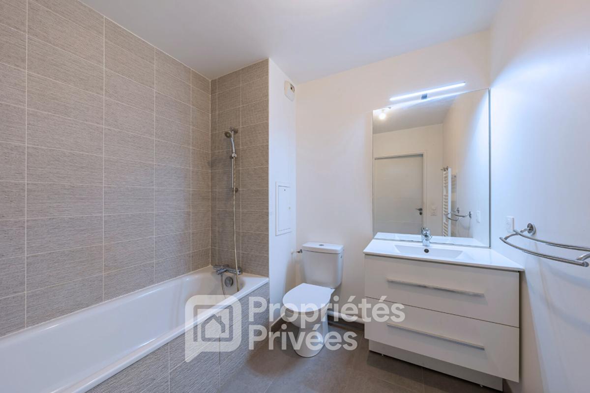 GIF-SUR-YVETTE L'appartement de standing et son Rooftop 15