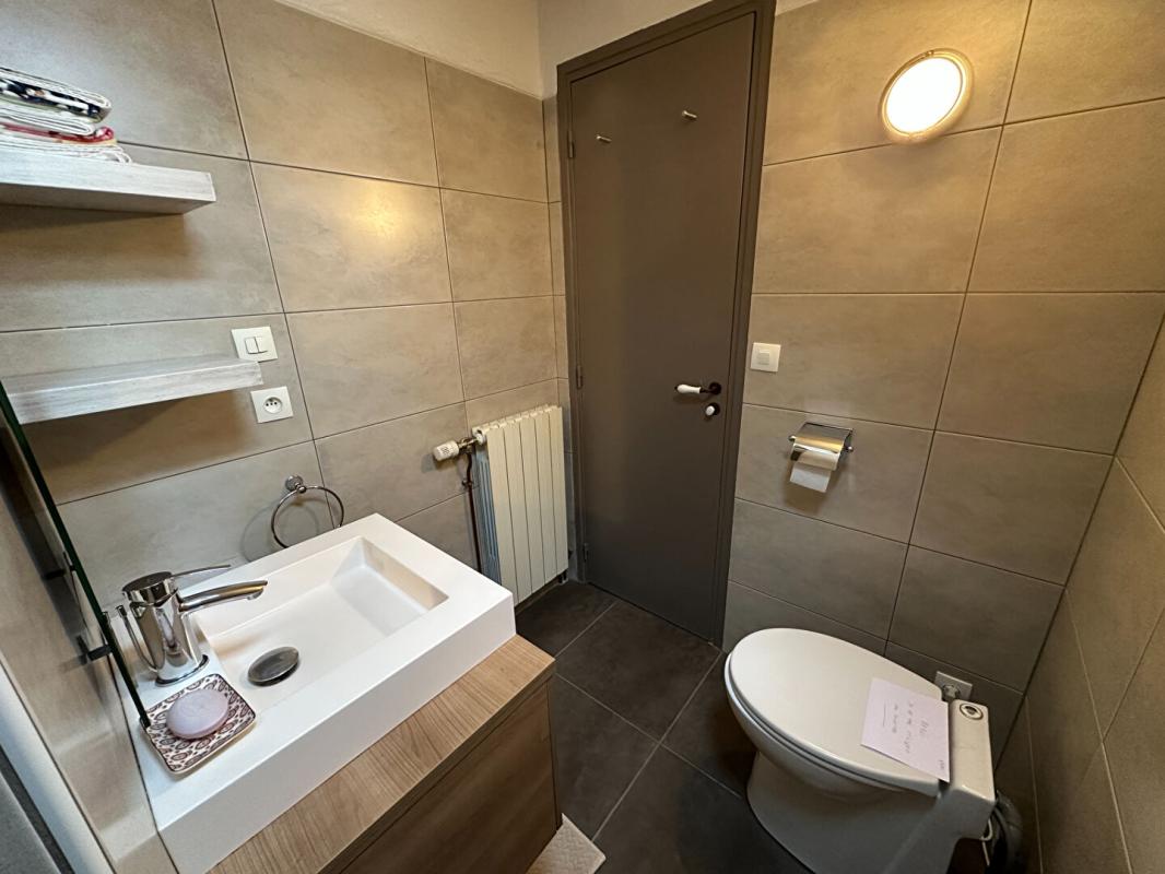 VINEZAC AUTHENTIQUE MAS ARDÉCHOIS AVEC PISCINE 11