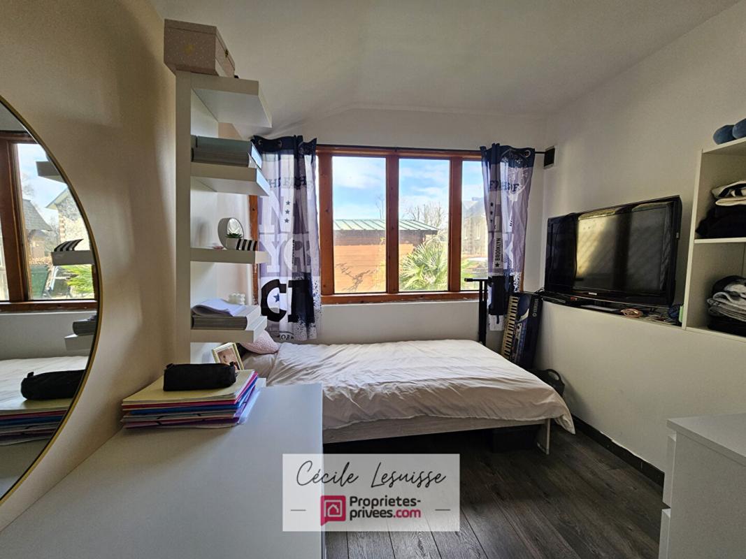 SAINT-JEAN-DE-FOLLEVILLE Maison normande viable de plain-pied 3