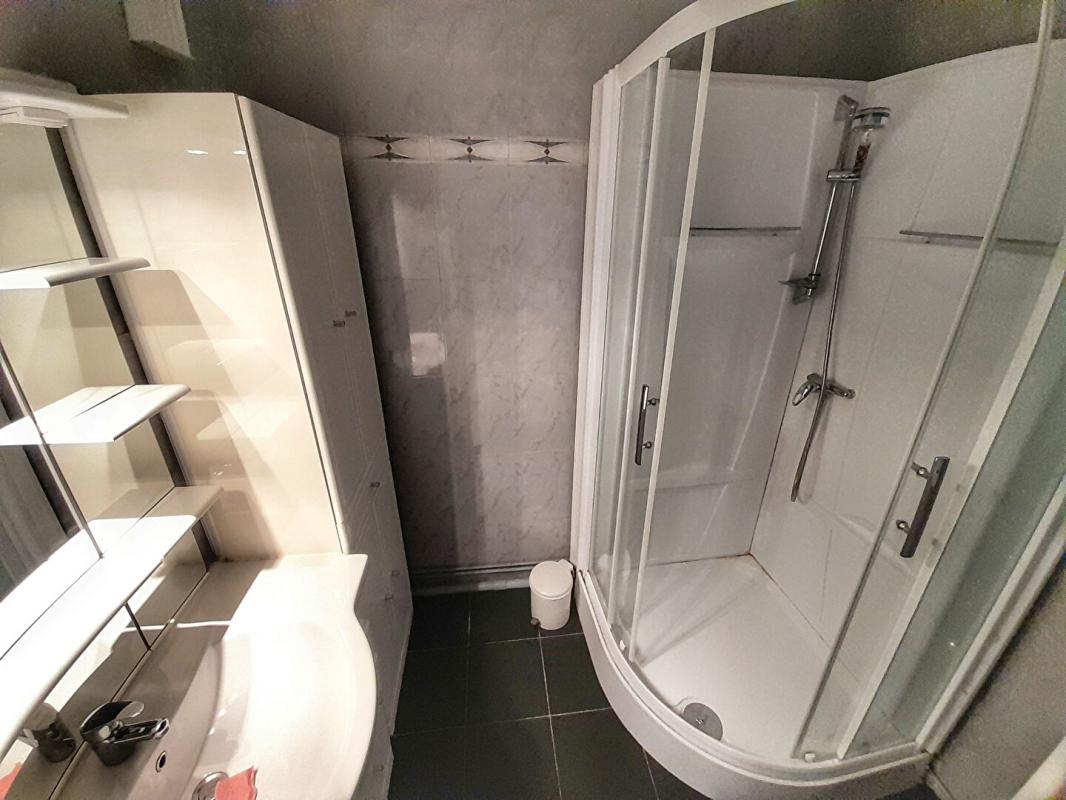 EAUX-BONNES Appartement de 30 m² exposé sud 8