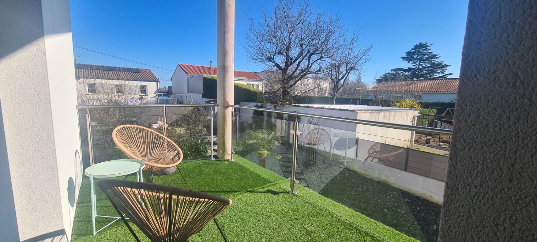 MOUZILLON Maison Mouzillon 6 P . 4 Chs . Bureau . 138.77 M² . T 681 M² . Garage . Terrasse . Balcon 16