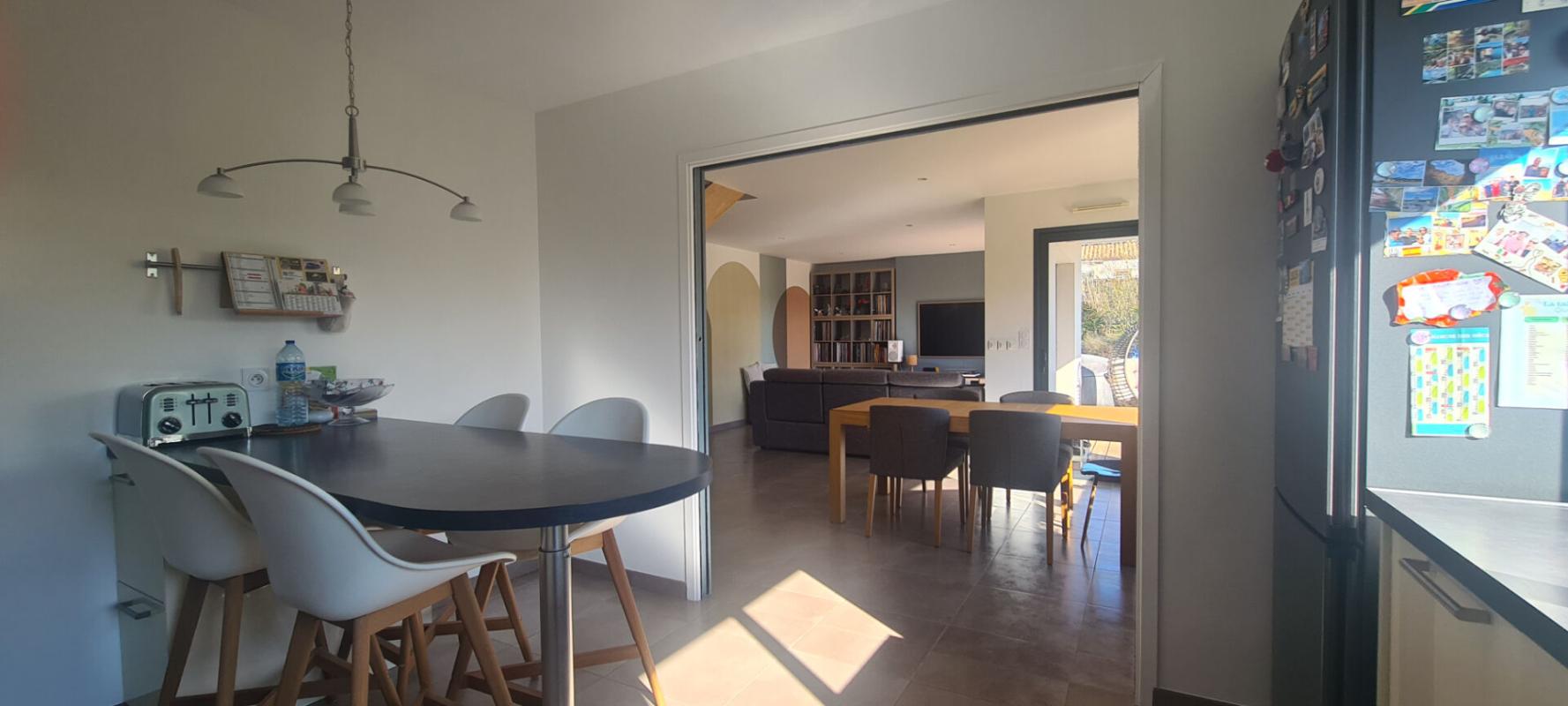 MOUZILLON Maison Mouzillon 6 P . 4 Chs . Bureau . 138.77 M² . T 681 M² . Garage . Terrasse . Balcon 8