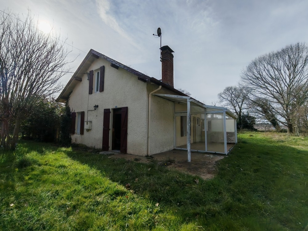 MONT-DE-MARSAN Maison YGOS ST STURNIN   150 m2 UTILES 3