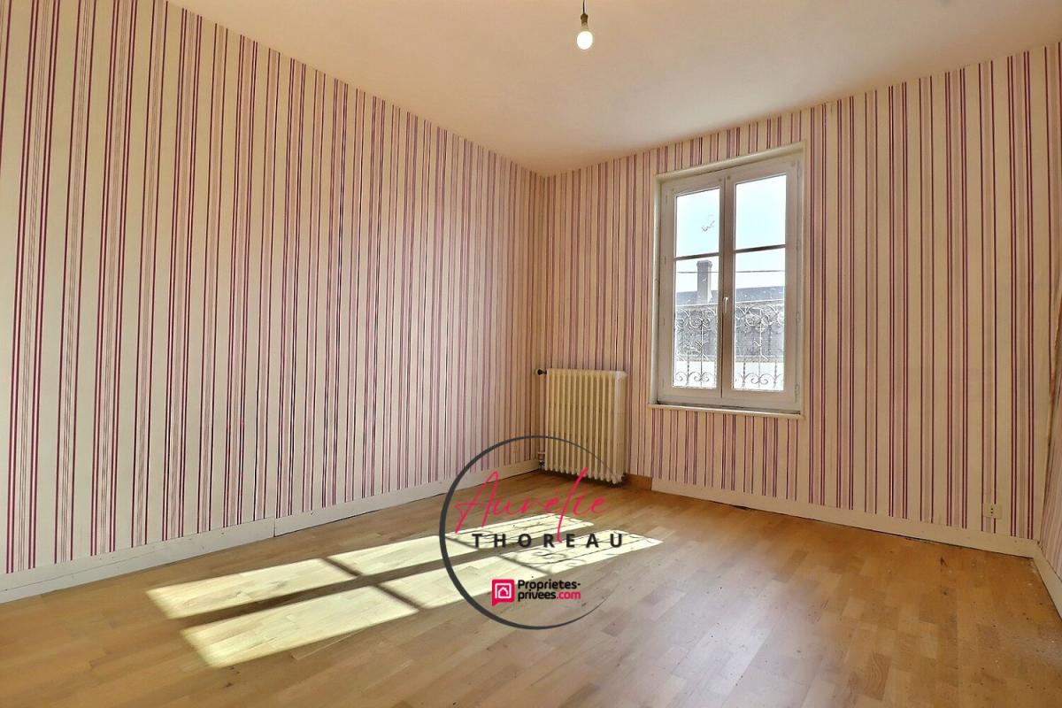 ARTENAY Maison de ville avec jardin, 4 chambres 11