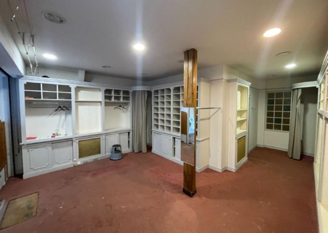 DREUX 28100 DREUX - Local commercial 72 m2 emplacement  N°1 bis 2