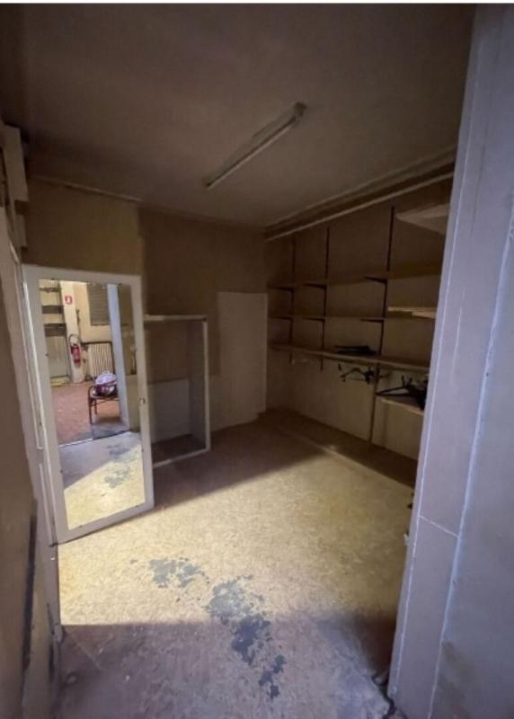 DREUX 28100 DREUX - Local commercial 72 m2 emplacement  N°1 bis 7