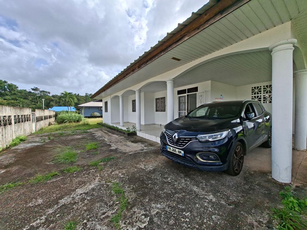 MATOURY Matoury 4 pièce(s) 99 m2 + terrasse et abri voiture 11