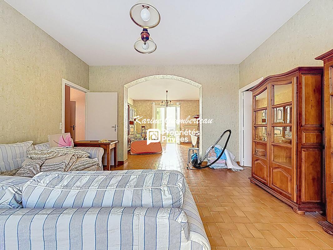 MONTAGNE Montagne : Maison en pierre dans un hameau avec VUE 3