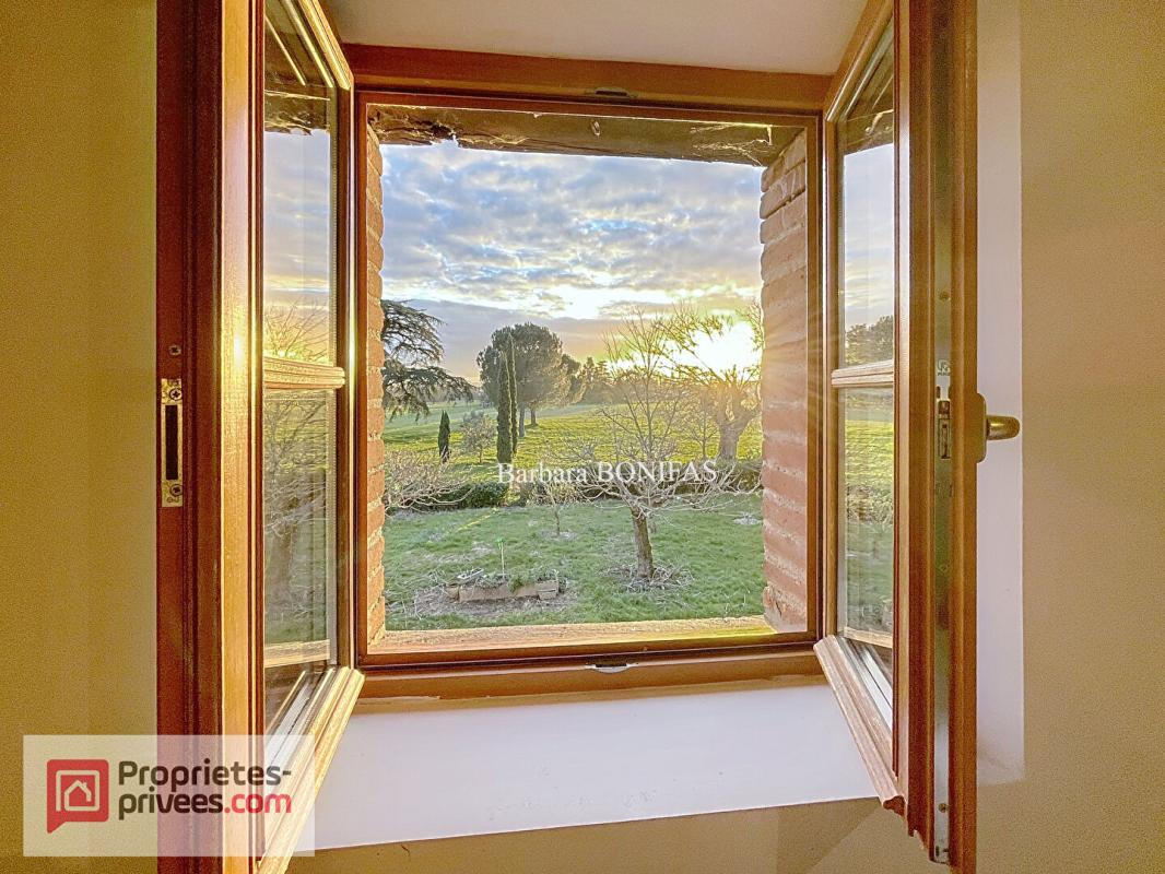 LAVAUR Propriété  10 pièces 340 m2 11