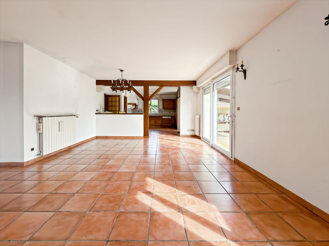 LEOGNAN Maison Leognan 7 pièce(s) 157 m2 5