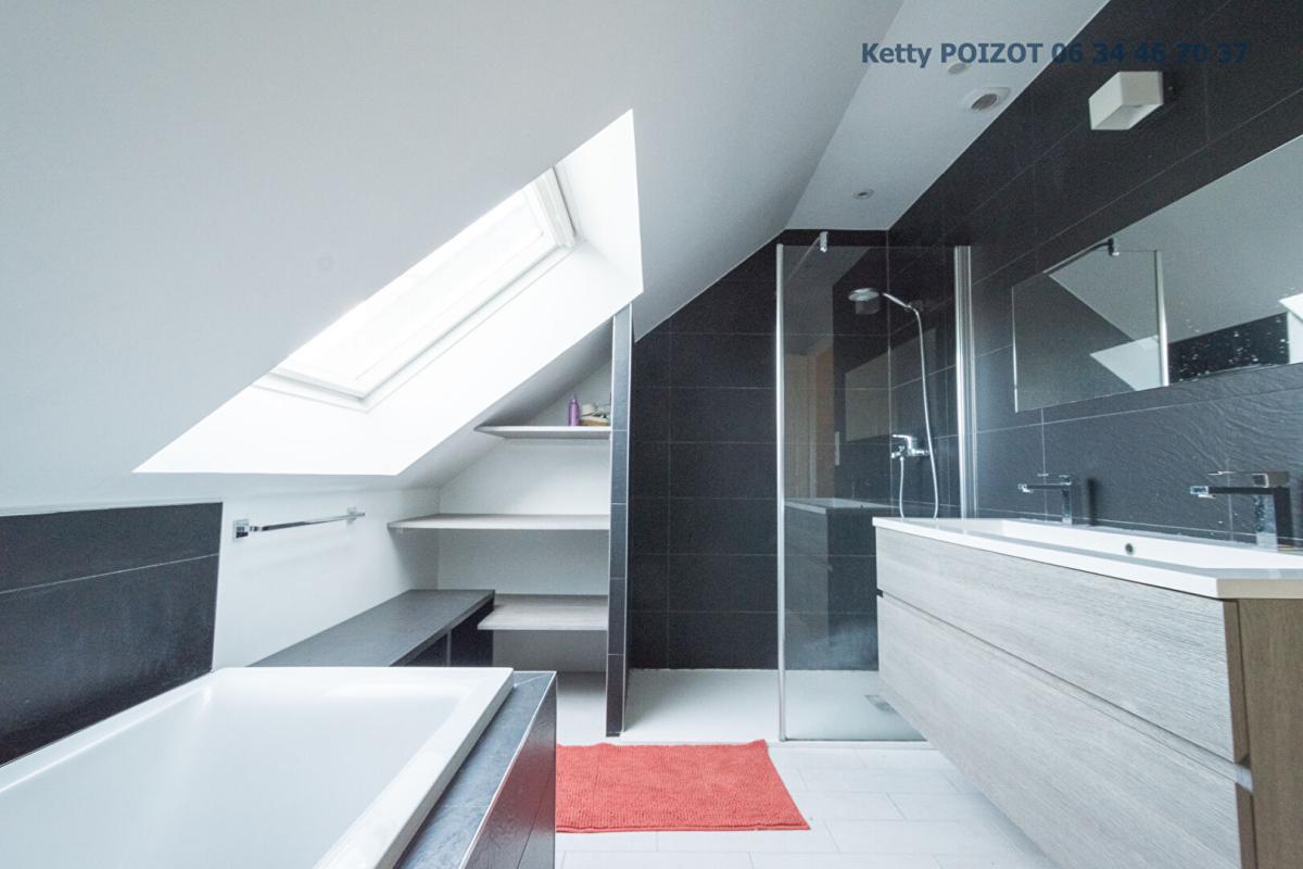 PETIT-MARS EXCLUSIVITE - Nouveauté Belle Maison Familiale Petit Mars 6 pièce(s) - 143 m2 au sol - Espace Piscine Intérieure 82 M2 16