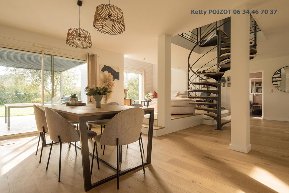 PETIT-MARS EXCLUSIVITE - Nouveauté Belle Maison Familiale Petit Mars 6 pièce(s) - 143 m2 au sol - Espace Piscine Intérieure 82 M2 5