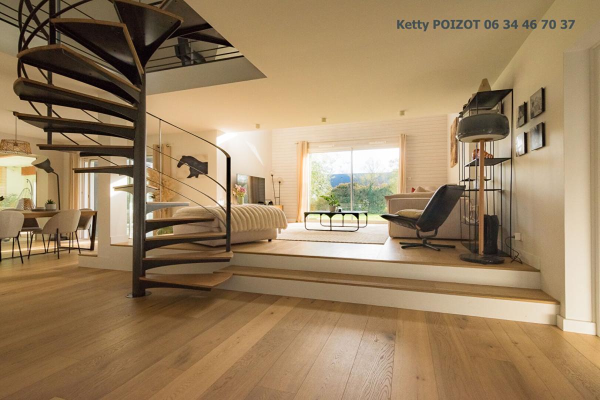 PETIT-MARS EXCLUSIVITE - Nouveauté Belle Maison Familiale Petit Mars 6 pièce(s) - 143 m2 au sol - Espace Piscine Intérieure 82 M2 6