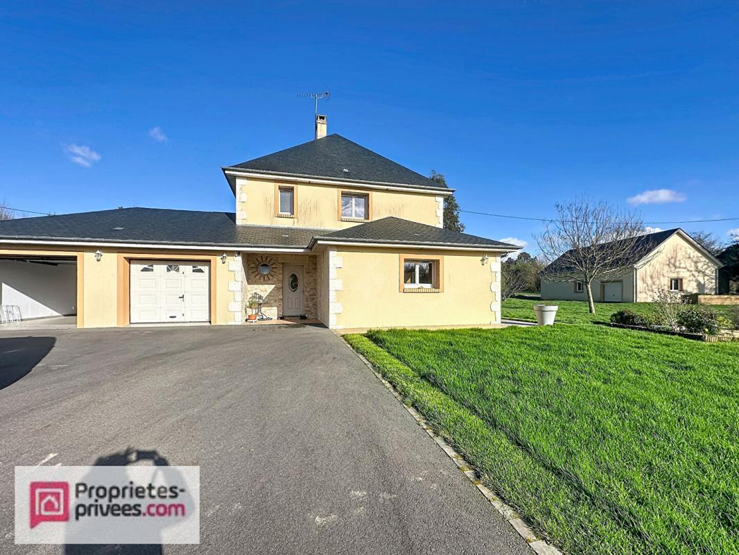 LE TORQUESNE Maison moderne au calme au coeur du pays d'auge , avec ses annexes dont 5 garages 13
