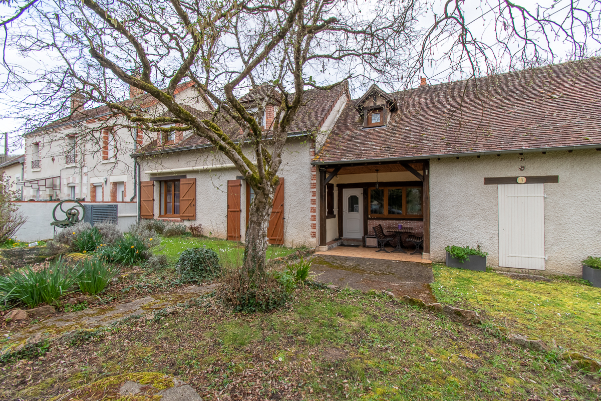 THENIOUX Maison Thenioux 4 pièce(s) 106.12 m2 17