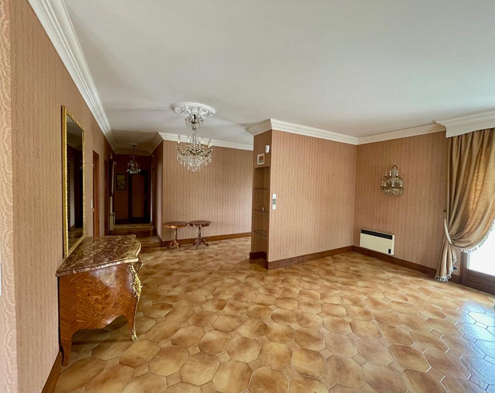 LA TOUR-BLANCHE Maison 3 pièce(s) 125 m2 7