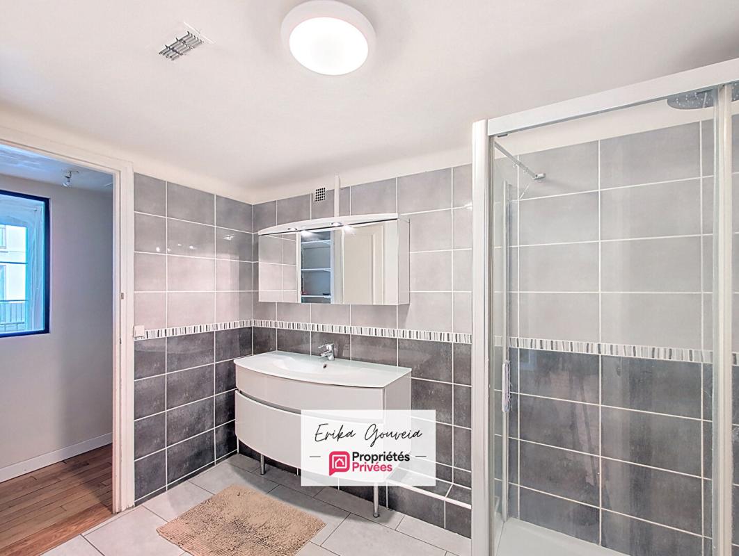 LE HAVRE PERRET 5 PIECES RÉNOVÉ 100m² - VUE HÔTEL DE VILLE - DOUBLE BALCON - STATIONNEMENT 9