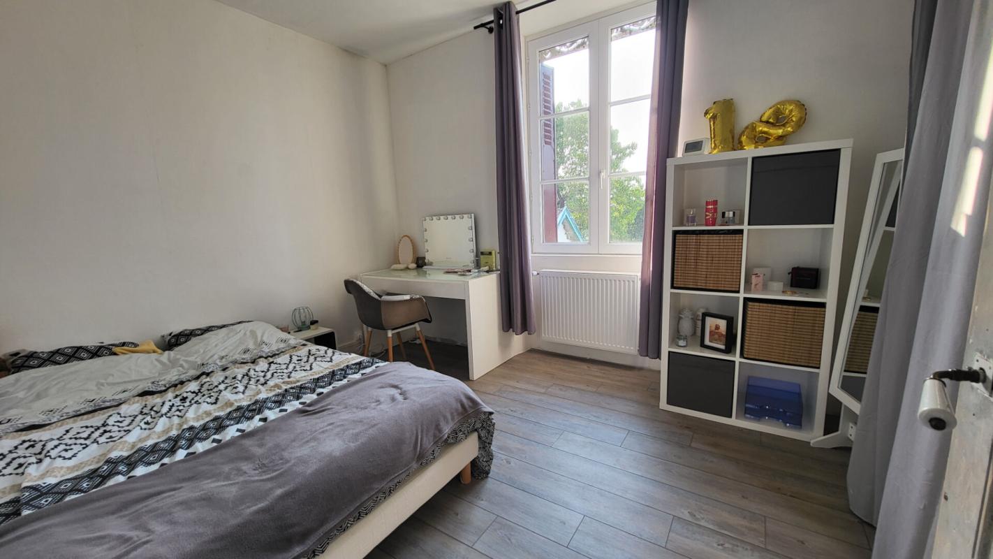 MUSSIDAN 24400 Mussidan Maison style arcachonnaise en pierres rénovée 123 m² et parcelle 1452 m2 12