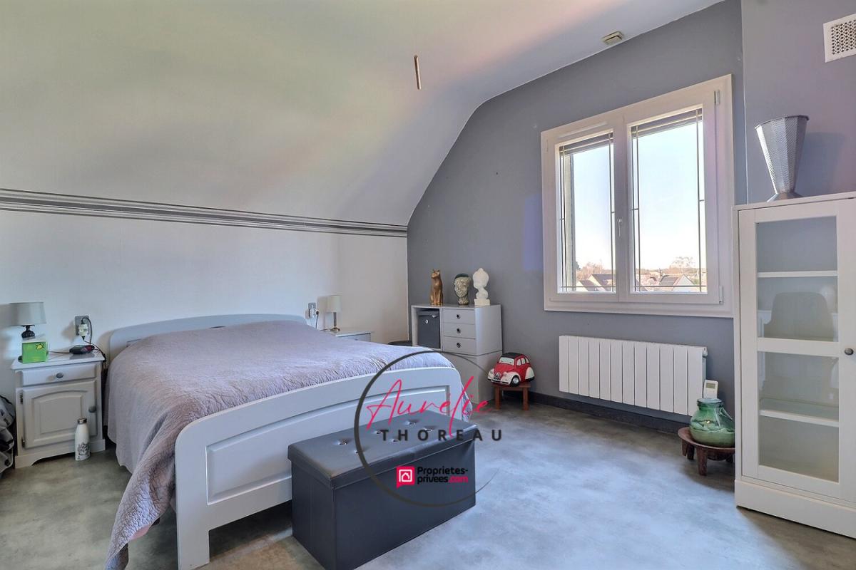 REBRECHIEN Maison sur sous sol, terrain clos, 3 chambres 10