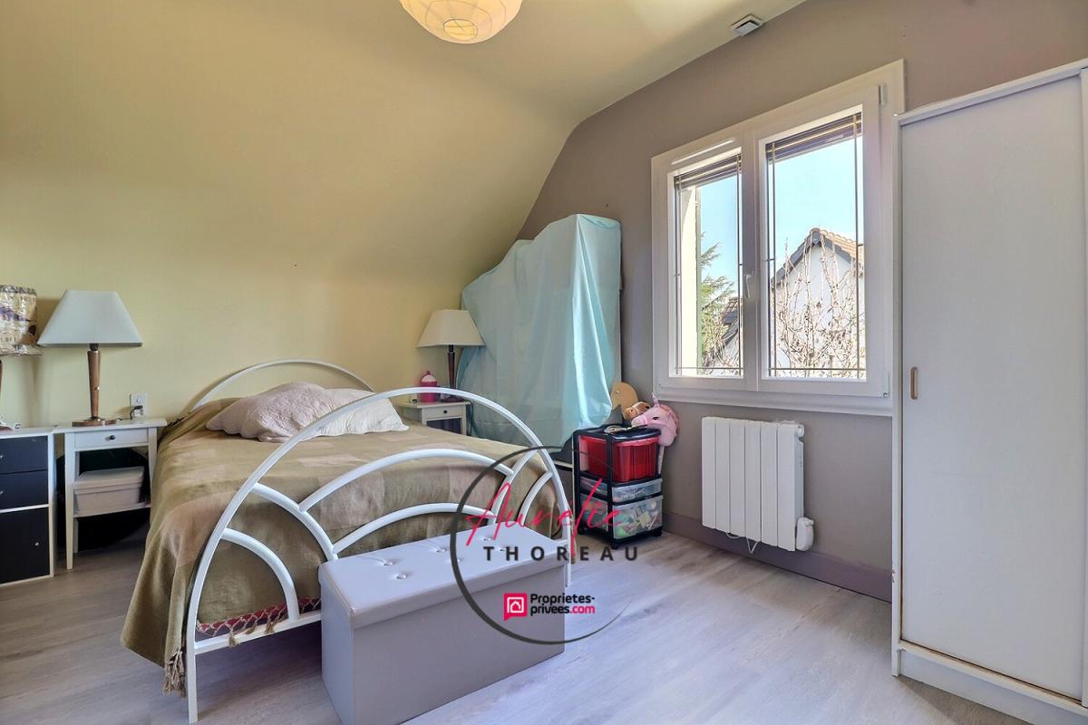 REBRECHIEN Maison sur sous sol, terrain clos, 3 chambres 11