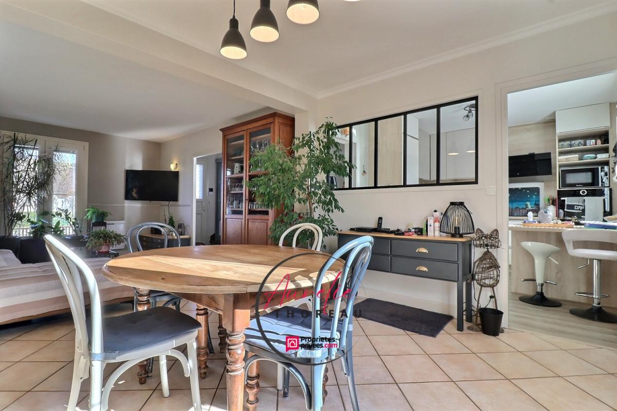 REBRECHIEN Maison sur sous sol, terrain clos, 3 chambres 14