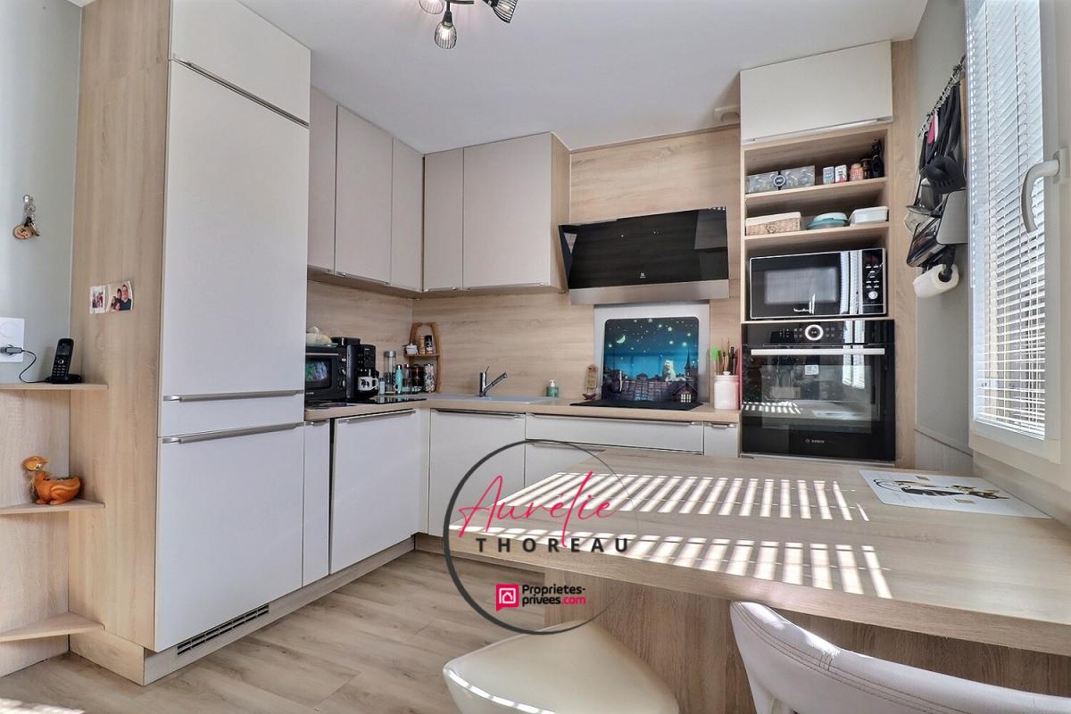 REBRECHIEN Maison sur sous sol, terrain clos, 3 chambres 6