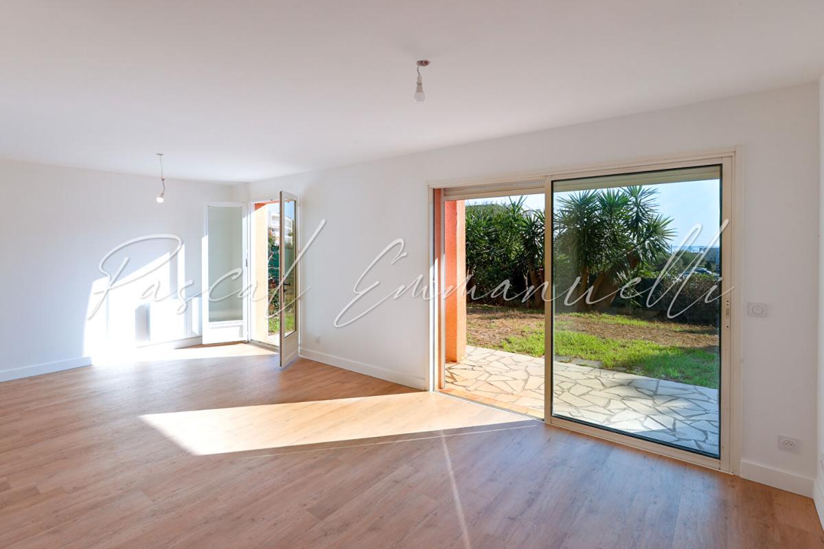 ANTIBES ANTIBES - Maison - Bréguières -Domaine sécurisé - Aperçu mer 6