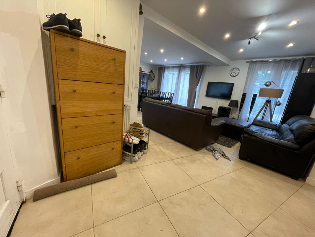 CHAMPSERU 28700 CHAMPSERU 100 m2 terrain 900 m2 11