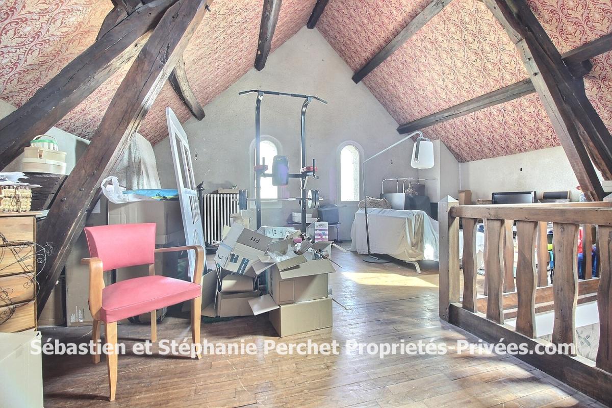 OUZOUER-LE-MARCHE Ancien relais de poste de 236m2 sur un terrain de 1257 m2 15