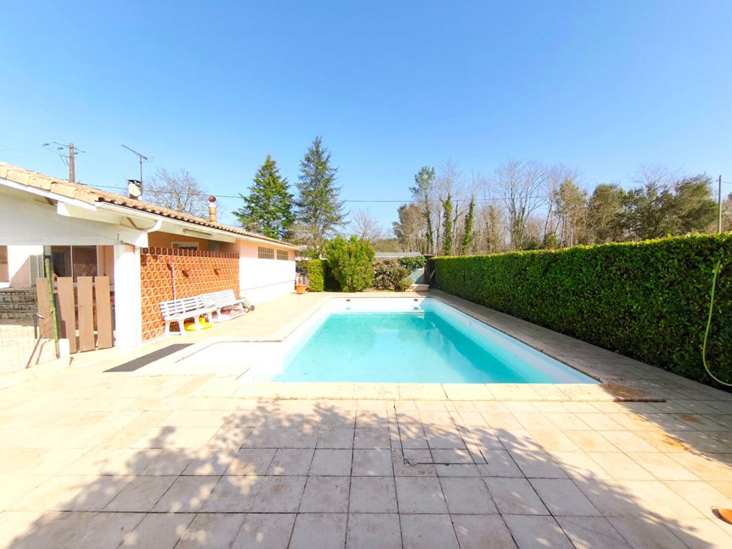 SAUGNAC-ET-CAMBRAN Maison 4 pièce(s) 125 m2 3