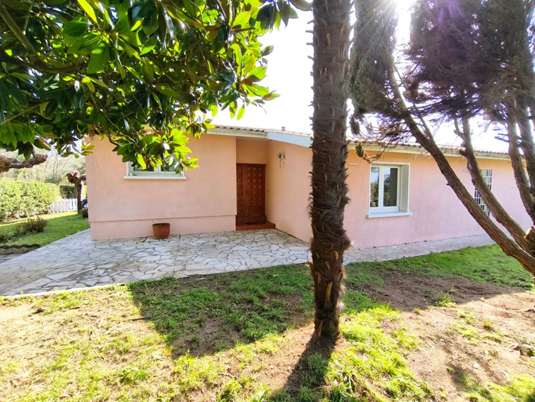 SAUGNAC-ET-CAMBRAN Maison 4 pièce(s) 125 m2 5